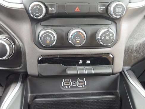 Used 2021 RAM 1500 Lone Star image 22