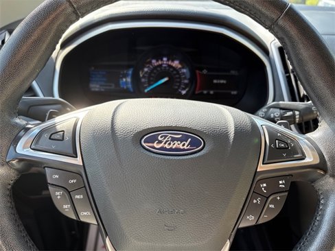 Used 2018 Ford Edge SEL w/ Equipment Group 201A image 13