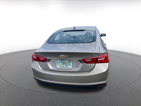 Used 2023 Chevrolet Malibu LT w/ Driver Confidence Package image 7