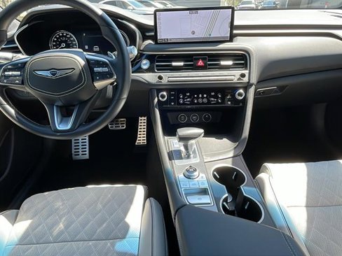 Used 2025 Genesis G70 3.3T Advanced w/ Sport Prestige Package image 17