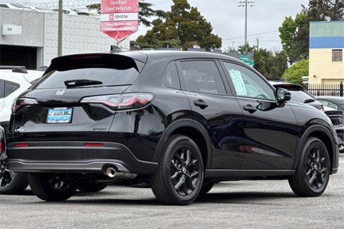 Used 2025 Honda HR-V Sport image 4