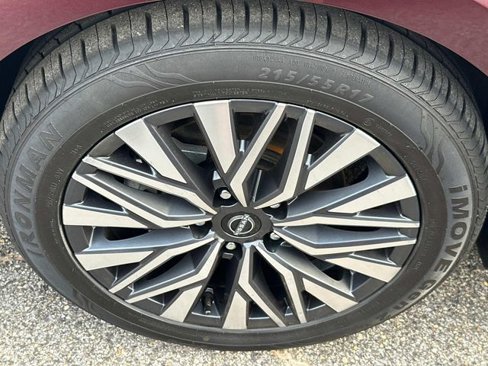 Used 2023 Nissan Altima 2.5 SV image 28