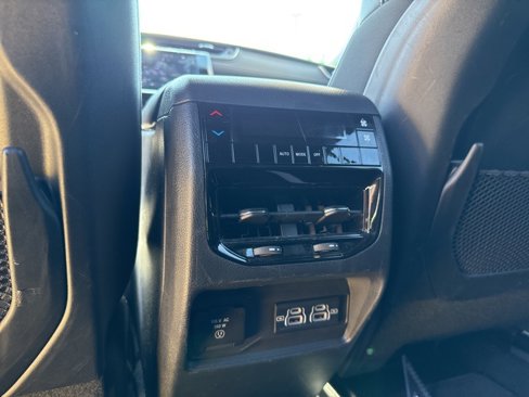 Used 2024 Jeep Grand Cherokee L Laredo image 23