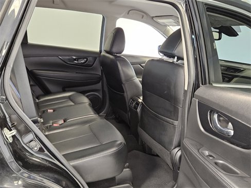 Used 2018 Nissan Rogue SL image 15