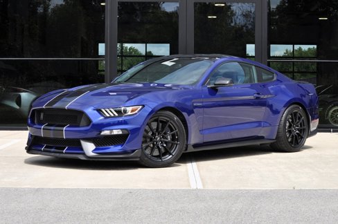 Used 2016 Ford Mustang Shelby GT350 w/ Technology Package image 2
