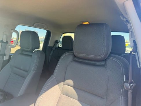Used 2024 Nissan Frontier SV w/ Technology Package image 15