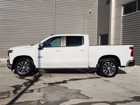 Used 2021 Chevrolet Silverado 1500 LT w/ Texas Edition Plus image 5
