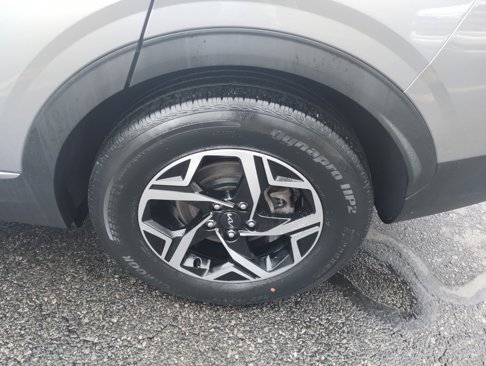 Used 2023 Kia Sportage LX image 21
