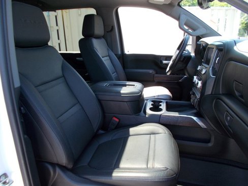 Certified 2020 GMC Sierra 3500 Denali w/ Denali Ultimate Package image 26