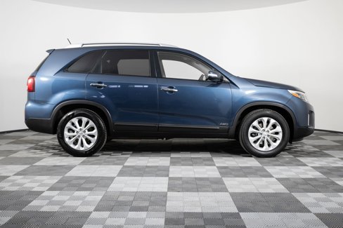Used 2014 Kia Sorento EX image 9