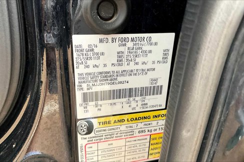 Used 2016 Lincoln Navigator L Select image 34