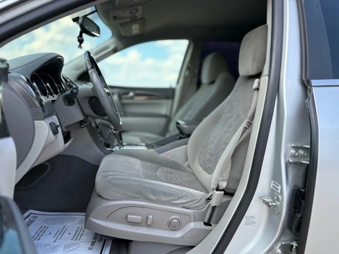 Used 2014 Buick Enclave Convenience image 9