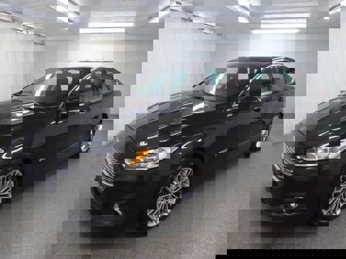 Used 2014 Ford Fusion SE w/ Equipment Group 502A image 3