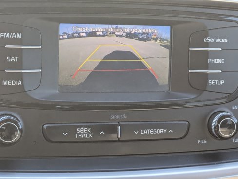 Used 2016 Kia Sorento EX image 23