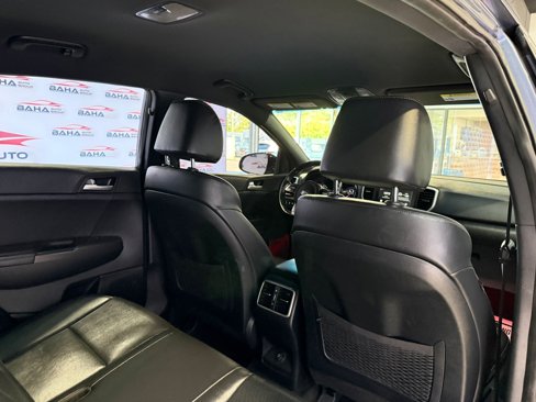 Used 2020 Kia Sportage S image 30