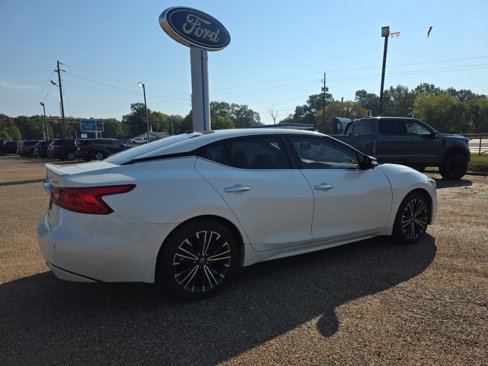 Used 2018 Nissan Maxima Platinum image 5