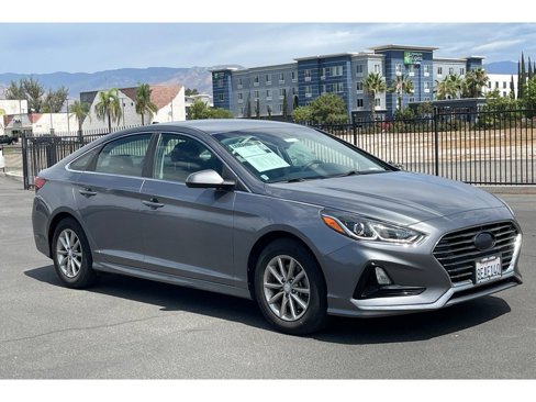 Used 2018 Hyundai Sonata SE w/ Cargo Package image 8