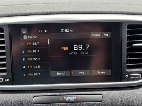 Used 2021 Kia Sportage LX image 23