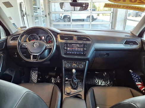 Used 2018 Volkswagen Tiguan SEL image 10