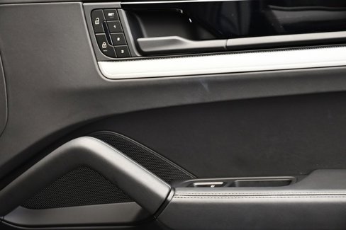 Certified 2024 Porsche Cayenne S image 50