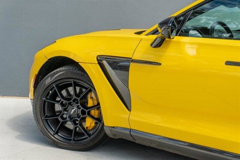 Used 2021 Aston Martin DBX image 45