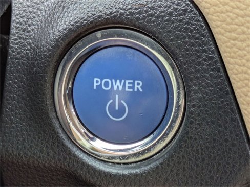 Used 2019 Toyota RAV4 XLE image 17