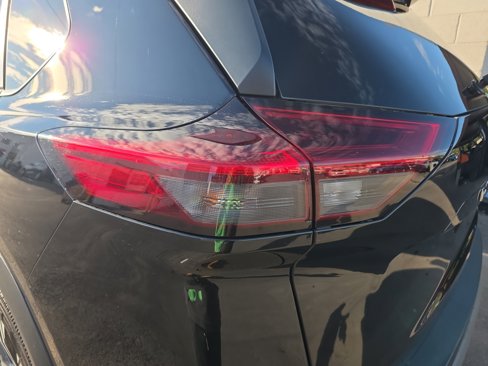 Used 2022 Nissan Rogue SV image 19