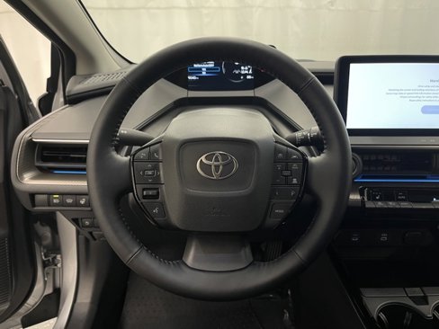 Certified 2024 Toyota Prius XLE image 11