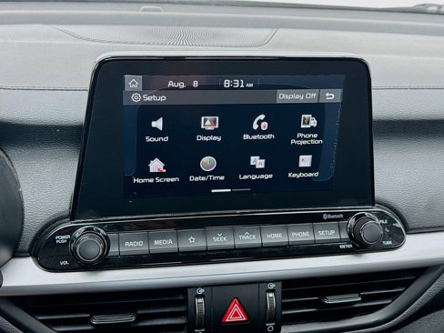 Used 2019 Kia Forte LXS image 9