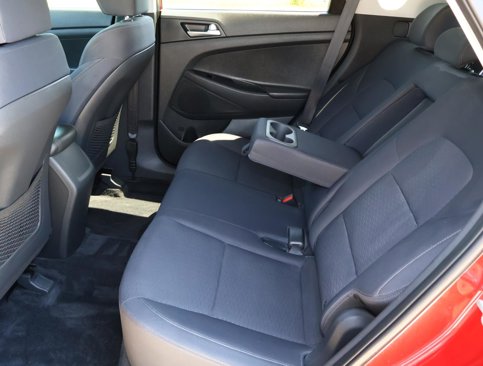 Used 2021 Hyundai Tucson SE w/ Cargo Package image 19