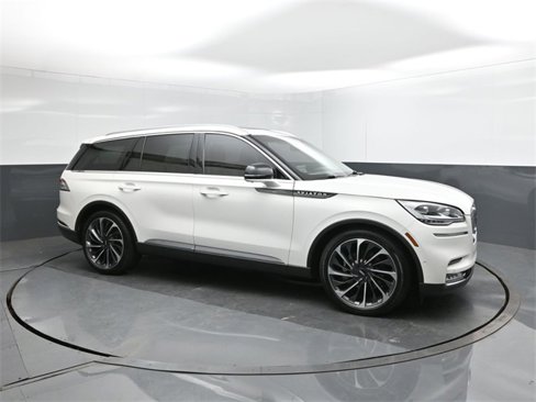 Used 2020 Lincoln Aviator Reserve w/ Equipment Group 202A image 17