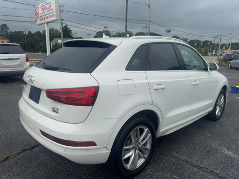 Used 2016 Audi Q3 2.0T Premium Plus w/ Technology Package image 4