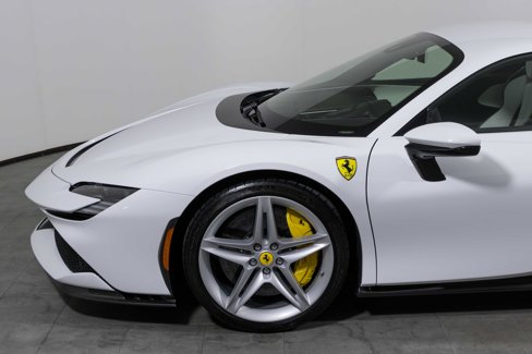 Used 2023 Ferrari SF90 Stradale image 14