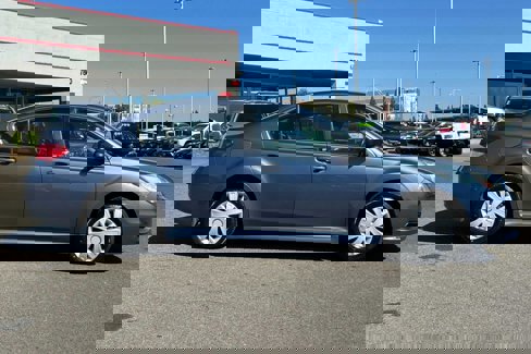 Used 2013 Subaru Legacy 2.5i image 6