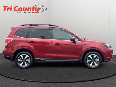 Used 2017 Subaru Forester 2.5i Limited image 9