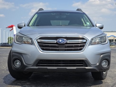 Used 2019 Subaru Outback 2.5i Premium image 8