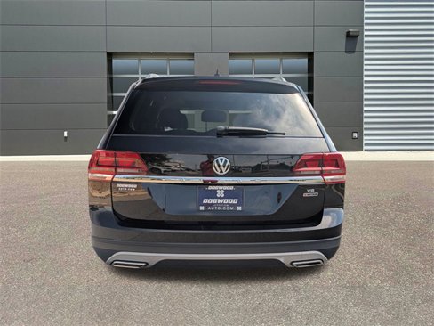 Used 2018 Volkswagen Atlas Launch Edition image 6