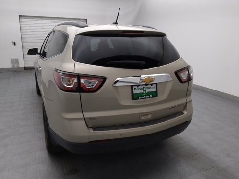Used 2015 Chevrolet Traverse LT image 6
