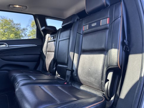 Used 2011 Jeep Grand Cherokee 70th Anniversary image 30