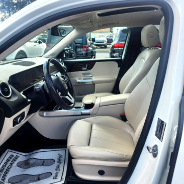 Used 2020 Mercedes-Benz GLB 250 4MATIC image 12