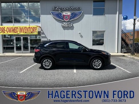 Certified 2022 Ford Escape SE w/ Convenience Package image 1