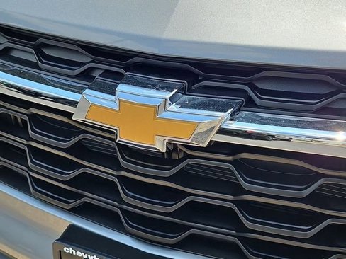 New 2025 Chevrolet Trax LT w/ Driver Confidence Package image 26