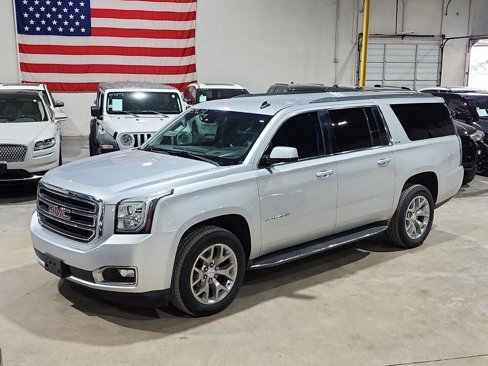 Used 2015 GMC Yukon XL SLE w/ Convenience Package image 41