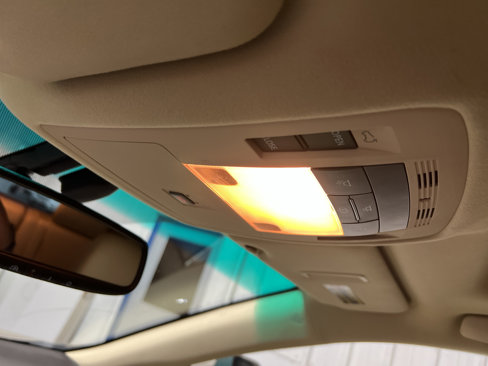 Used 2015 Lexus RX 450h FWD image 13