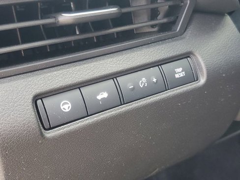 Used 2023 Nissan Altima 2.5 SV w/ SV Premium Package image 15