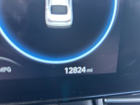 Used 2024 Hyundai Elantra SEL image 20