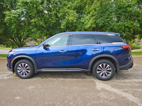 Used 2023 INFINITI QX60 Pure image 10