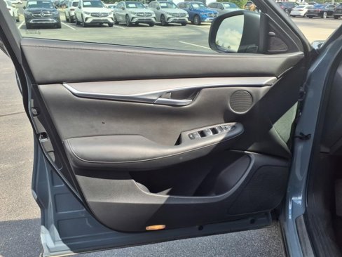 Used 2022 INFINITI QX50 Luxe image 11
