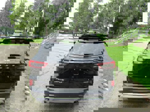 Certified 2023 Ford Escape Platinum image 3