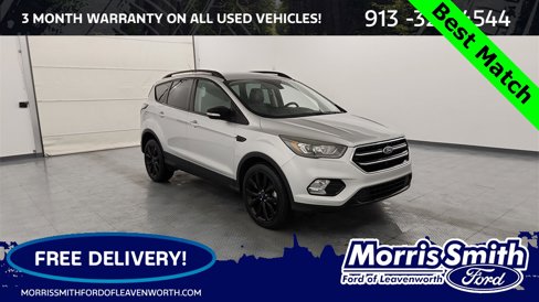 Used 2017 Ford Escape Titanium image 1